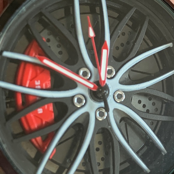 Slick-like-a-car-rim BORUSE Mens Watch - Picture 14 of 15